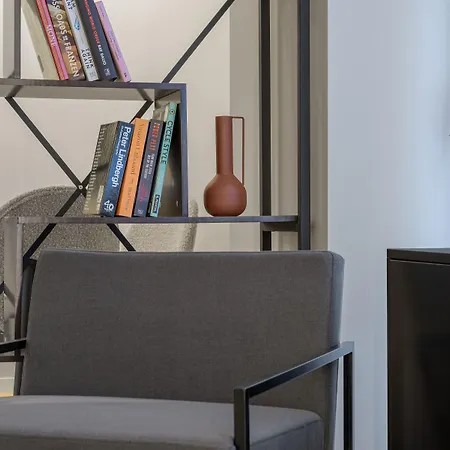 Acropolis Magenta Luxury Suites-3